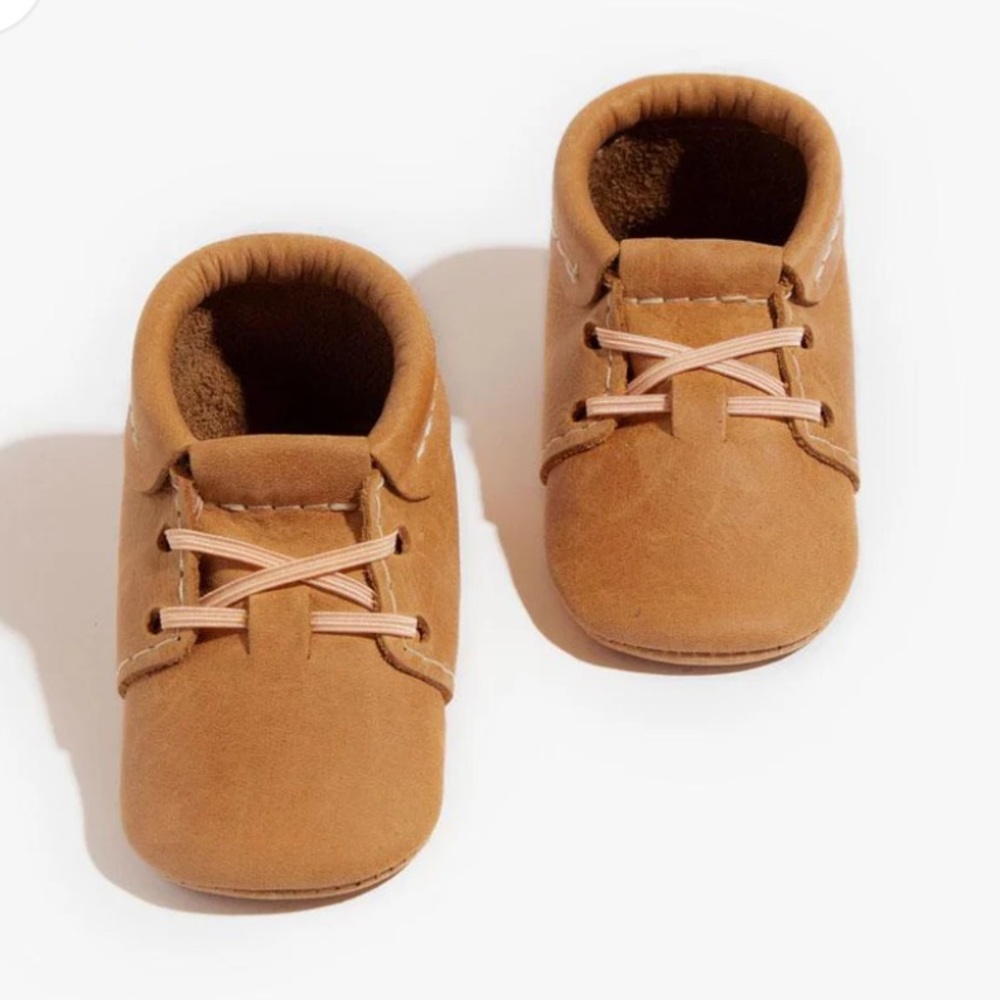 Freshly picked cedar oxford bootie (size 3)